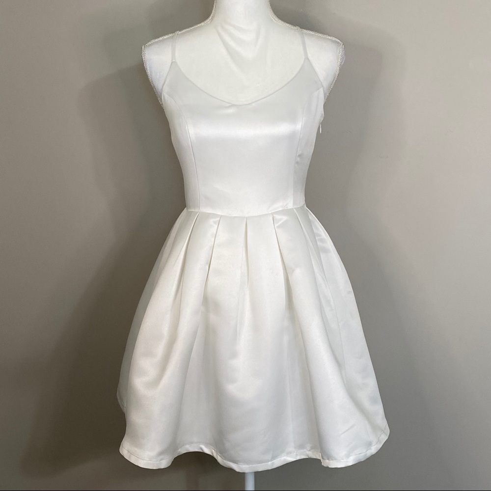 Forever 21 White Fit and Flare Spaghetti Strap Mini Dress